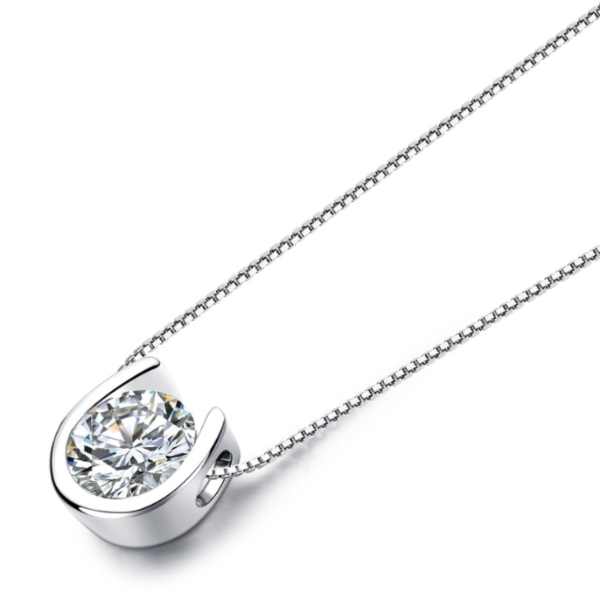 Horseshoe Set CZ Diamond Solitaire Necklace