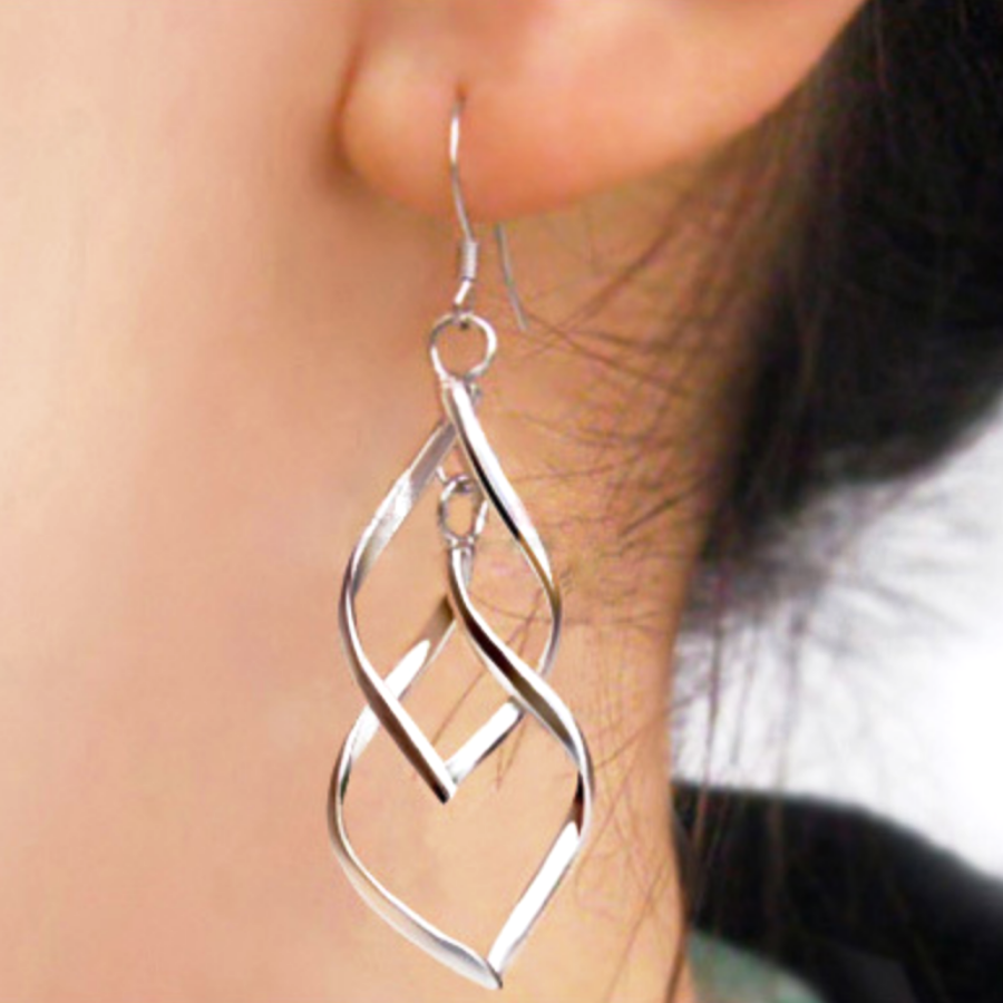 Silver Interlocking Diamond Spirals Earrings
