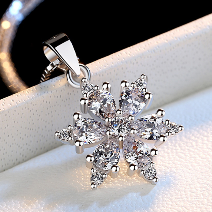 Snowy White Zirconia Snowflake Necklace