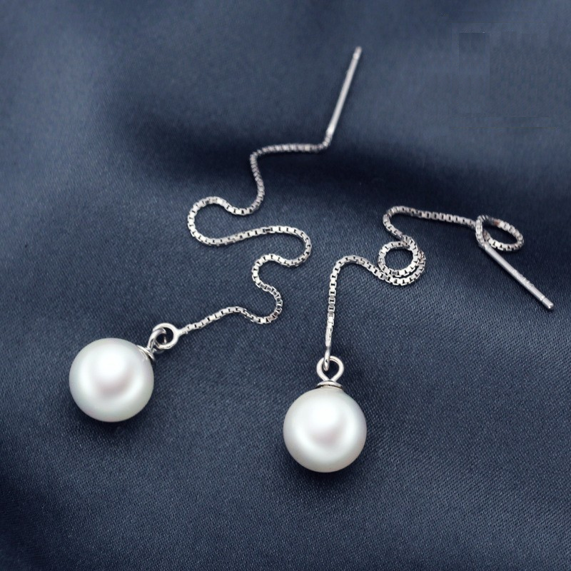 Naked Pearl Thread Earrings